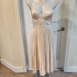 Maniju New Large Pleated Dress Large